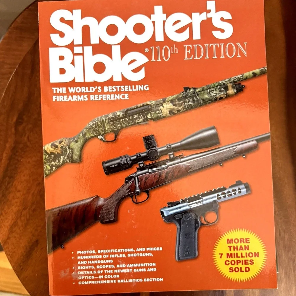 Shooter's‎ Bible Lot 2 Books 109th & 110th Editions Firearms Guide Reference